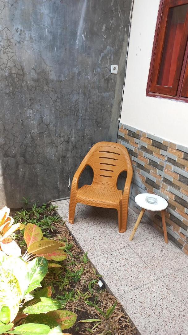Angler Family Guest House Blitar Ngoại thất bức ảnh